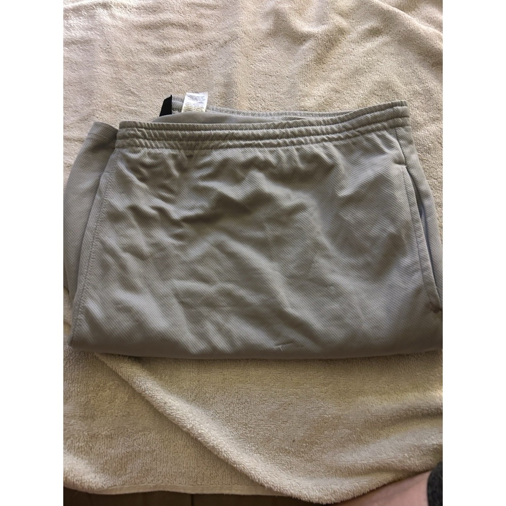 Athletch Men's‎ Athletic Shorts Gray Size 2XL Elastic Waist Activewear